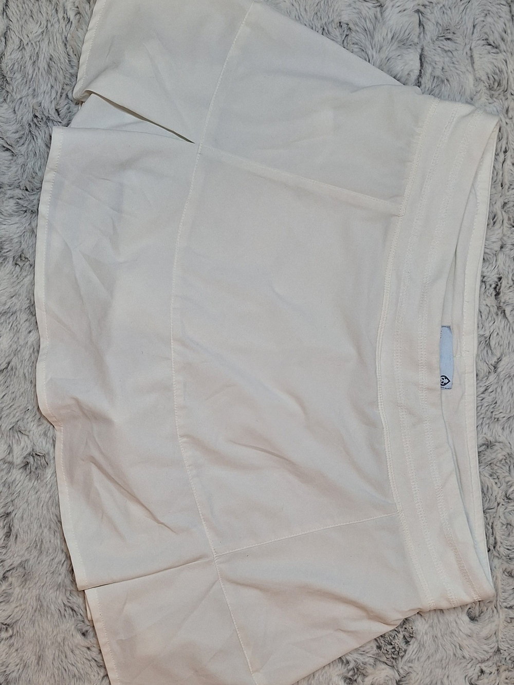 tasc Performance Rhythm White Tennis Skirt Size S Bamboo Cotton Blend FA21